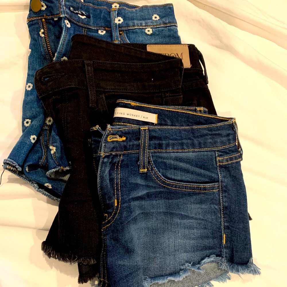 Denim short bundle - size 24/25